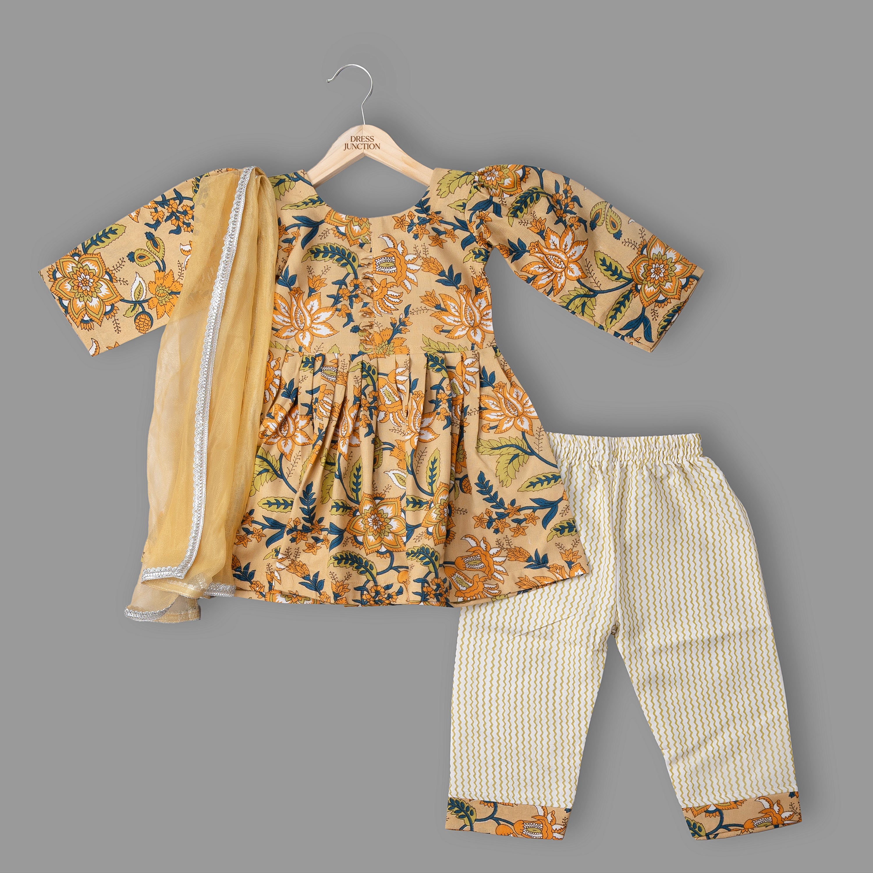 Girls Magic Cotton Floral Kurti Pant Set with Dupatta – Soft & Breathable