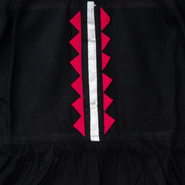 Festive Trim & Golden Accents