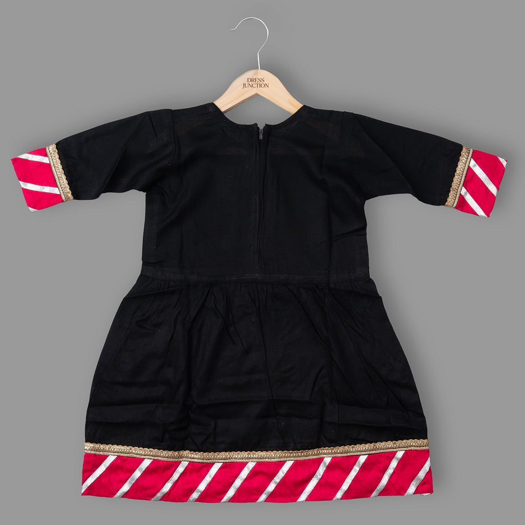 Girls Black & Pink Cotton viscose Trimmed Ethnic Dress