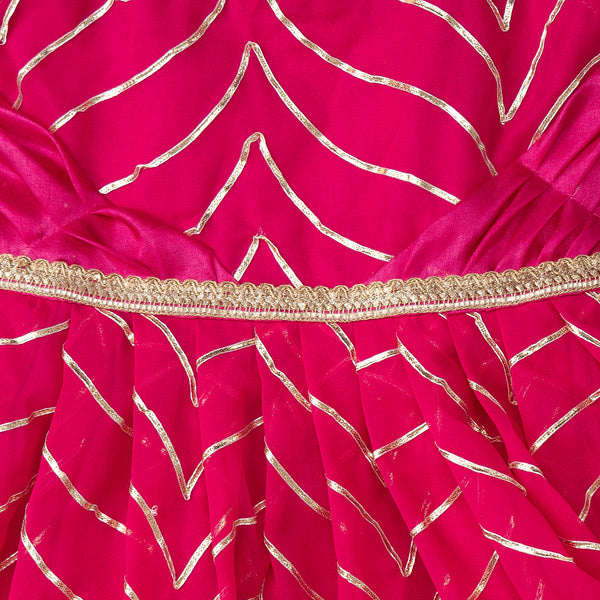 Festive Gold Foil Detailing