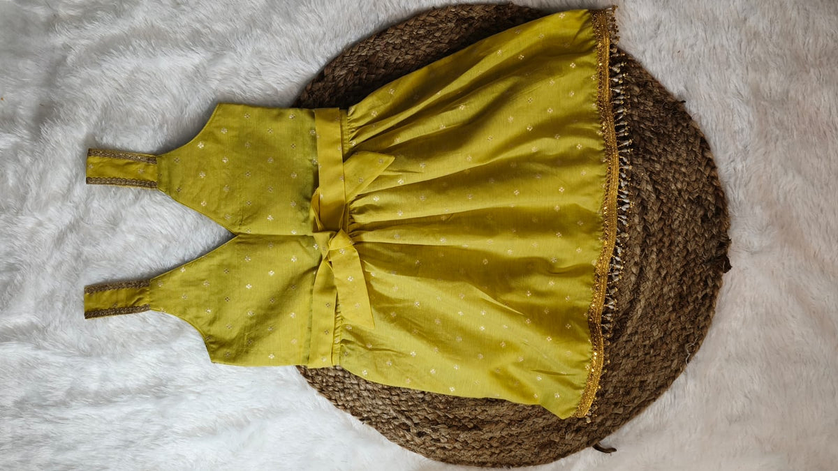 Girls Yellow Banarsi With Cotton Lining