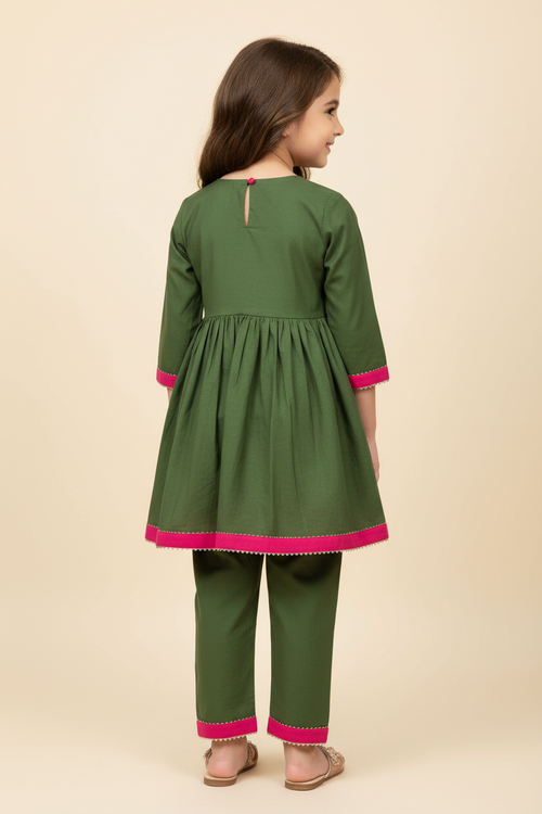 Girls Green Cotton Viscose Angrakha Kurta Set