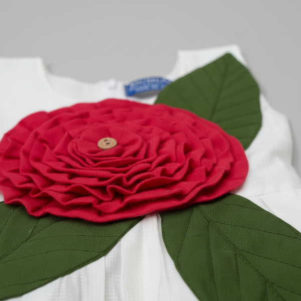 Elegant Floral Applique Design