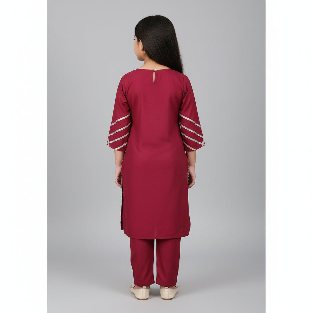 Girls maroon printed kurta pant set - view 2